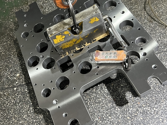 1.2738/ 1.2083/ P80/ D2/ H13 সহ CNC মেশিনিং ইনজেকশন মোল্ড বেস